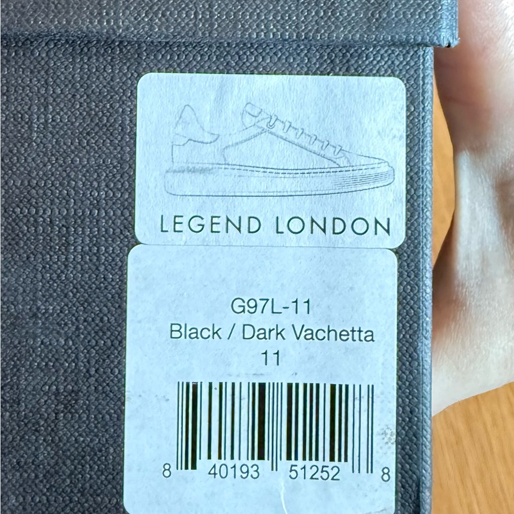 Good Man Classic Black Men's Slip-Ons